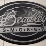 Bradley Smoker - Metallskilt