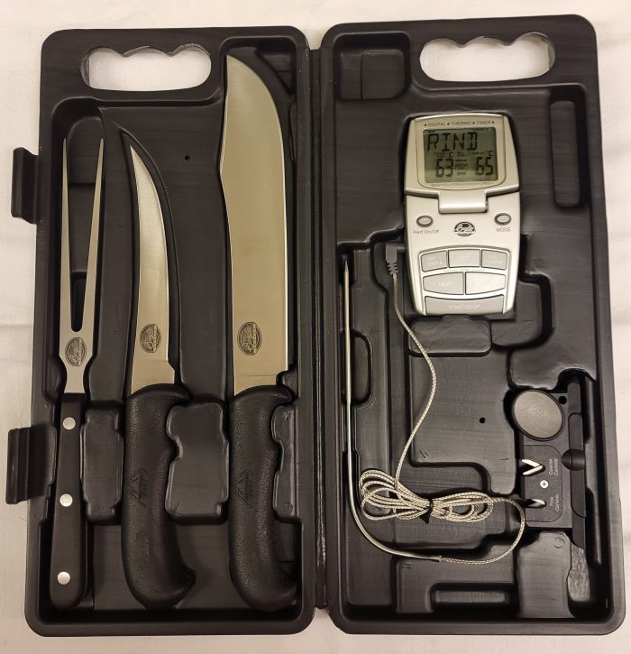 Knivsett fra Bradley Smoker med digitalt termometer. - Bilde 2
